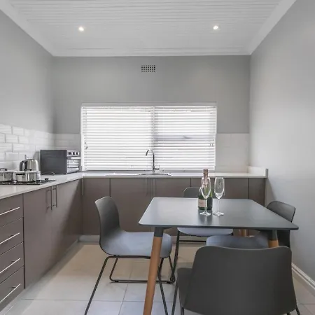Inkantu Self-Catering Apartments Cape Town Exterior photo