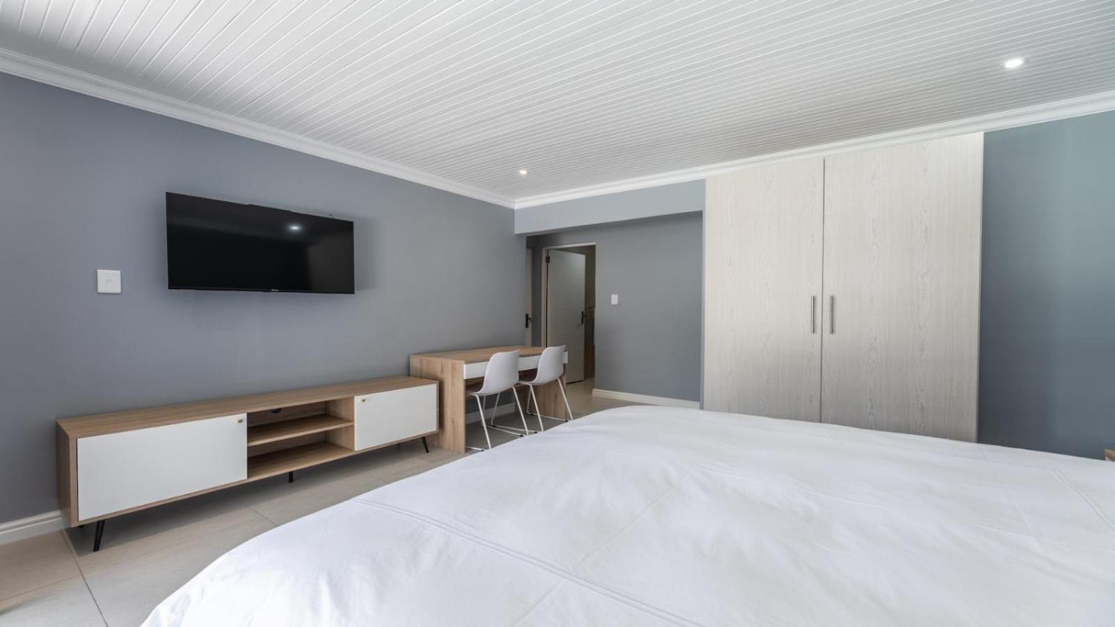 Inkantu Self-catering * Cape Town